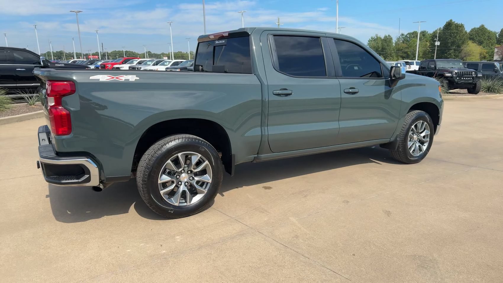 Used 2026 Chevrolet Silverado 1500 LT w/ All Star Edition Plus AWD/4WD image 9