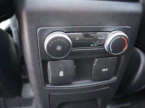 Certified 2022 Ford Explorer XLT w/ Equipment Group 202A image 21