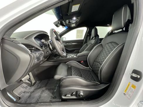 Certified 2024 Cadillac CT5 V Blackwing w/ Driver Assist Package image 19