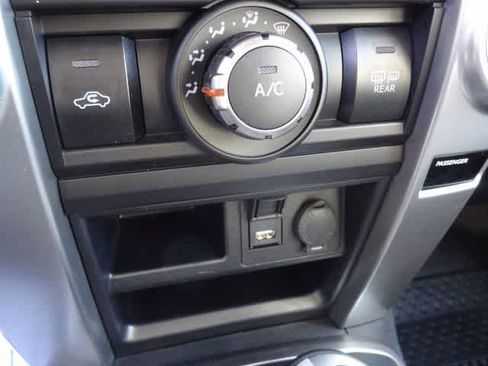 Used 2020 Toyota 4Runner SR5 Premium w/ Moonroof Package image 10