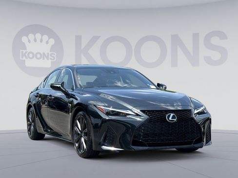 Used 2024 Lexus IS 350 F Sport RWD image 10