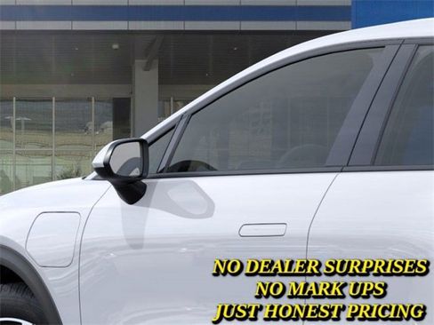 New 2026 Chevrolet Equinox EV LT image 12