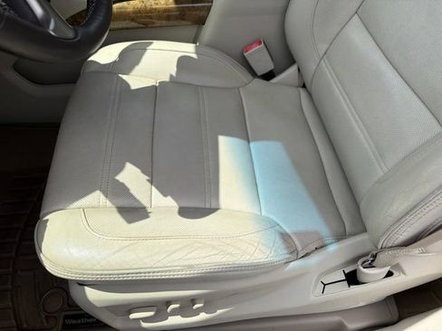 Used 2017 GMC Yukon Denali w/ Open Road Package RWD image 25