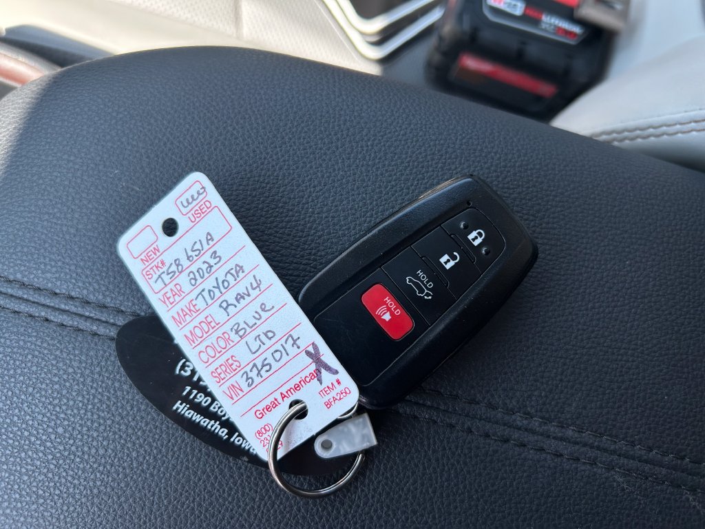 Certified 2023 Toyota RAV4 Limited AWD/4WD image 29