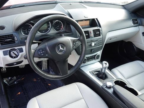 Used 2010 Mercedes-Benz C 300 Sedan image 60