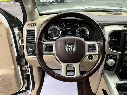 Used 2017 RAM 1500 Laramie w/ Convenience Group AWD/4WD image 35