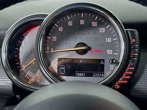 Used 2015 MINI Cooper 2-Door Hardtop FWD image 12