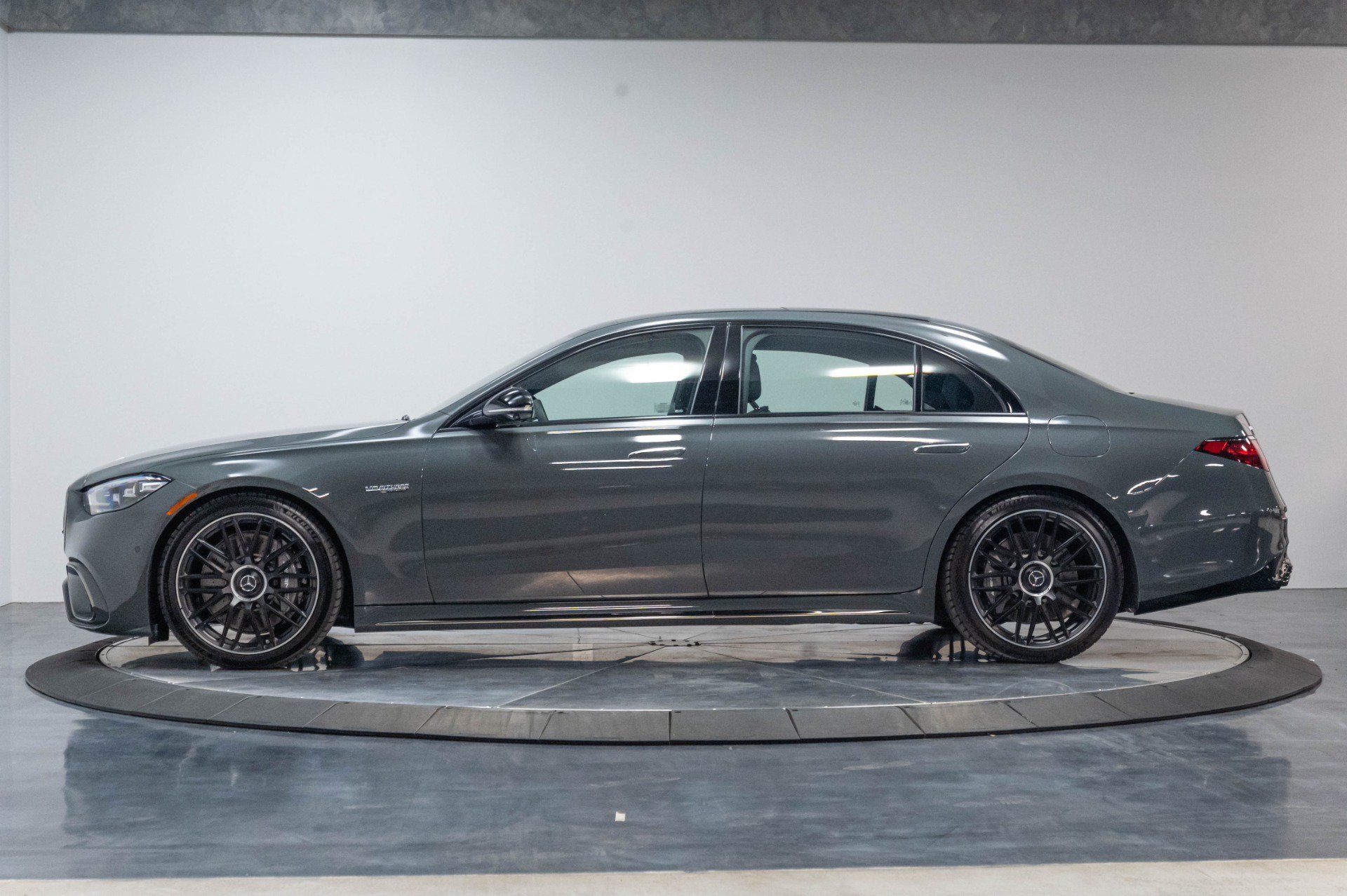 Used 2026 Mercedes-Benz S 63 AMG S image 43