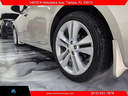 Used 2014 Chevrolet Cruze LTZ w/ Enhanced Safety Package image 12