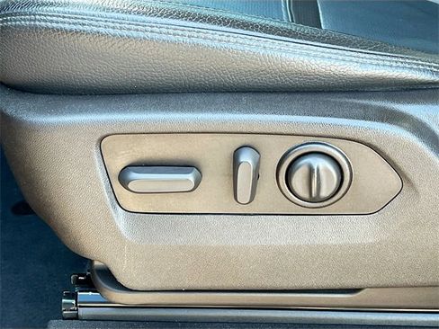 Used 2022 GMC Sierra 2500 Denali image 11