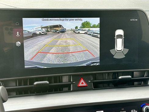 Certified 2025 Kia Sportage EX image 14