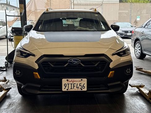 Used 2025 Subaru Crosstrek 2.5i Wilderness w/ Crosstrek Mirror Package image 6