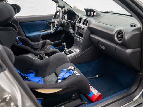 Used 2005 Subaru Impreza WRX STI image 36