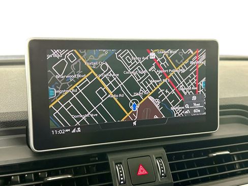 Used 2018 Audi Q5 2.0T Premium Plus w/ Premium Plus Package image 13