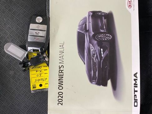 Used 2020 Kia Optima EX image 4