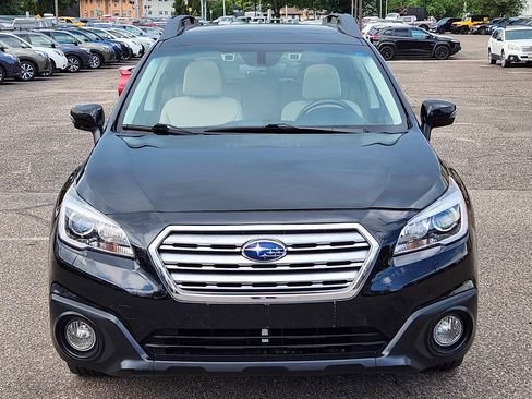 Used 2017 Subaru Outback 2.5i Premium AWD/4WD image 5