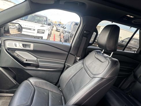 Used 2024 Ford Explorer ST w/ Equipment Group 401A AWD/4WD image 16