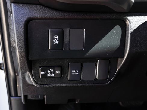 Used 2023 Toyota Tacoma SR5 w/ Technology Package AWD/4WD image 18