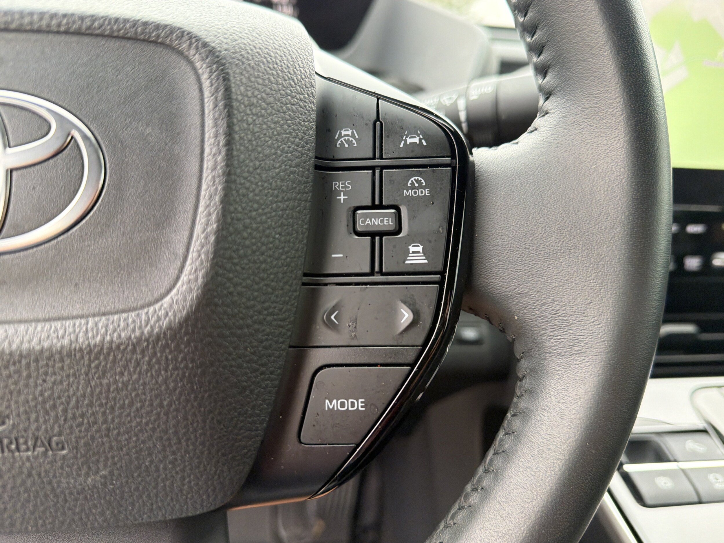 Certified 2025 Toyota bZ4X FWD image 20