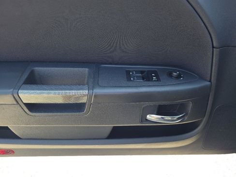 Used 2013 Dodge Challenger R/T RWD image 18