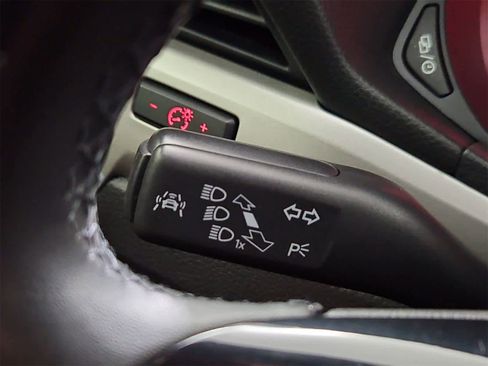 Certified 2022 Volkswagen Passat 2.0T SE image 28