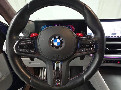 Used 2024 BMW XM AWD/4WD image 11