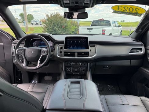 Used 2023 Chevrolet Suburban RST w/ Sport Performance Package AWD/4WD image 13
