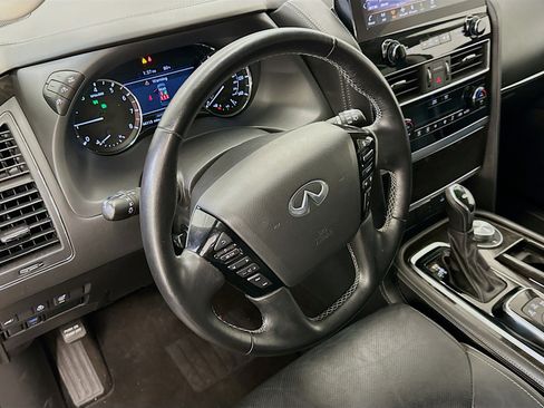 Used 2024 INFINITI QX80 Luxe image 18