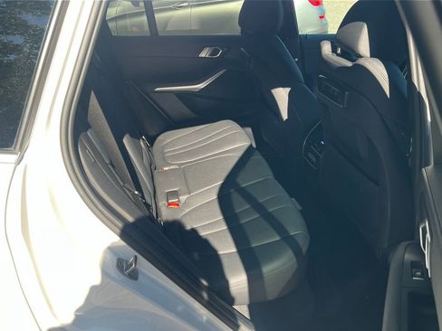 Used 2020 BMW X5 sDrive40i w/ Convenience Package RWD image 16
