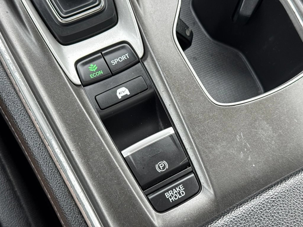 Used 2019 Honda Accord Touring image 37