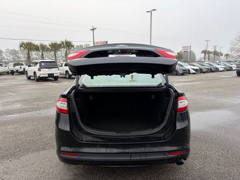 Used 2013 Ford Fusion SE FWD image 5
