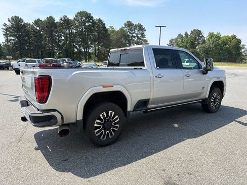 Used 2022 GMC Sierra 2500 Denali w/ LPO, GMC Protection Package AWD/4WD image 8