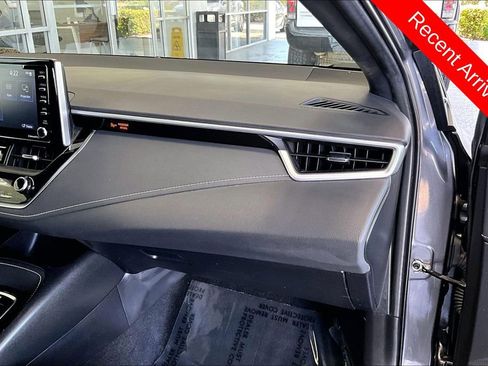 Used 2021 Toyota Corolla SE w/ Blackout Package (TMS) FWD image 26