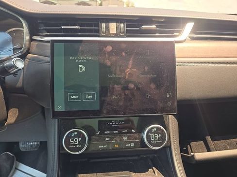 Used 2021 Jaguar F-PACE S AWD/4WD image 9