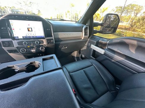 Used 2022 Ford F350 Lariat w/ Lariat Value Package image 19