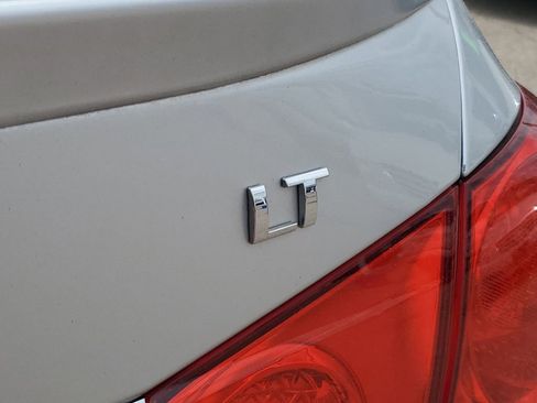 Used 2015 Chevrolet Cruze LT FWD image 31