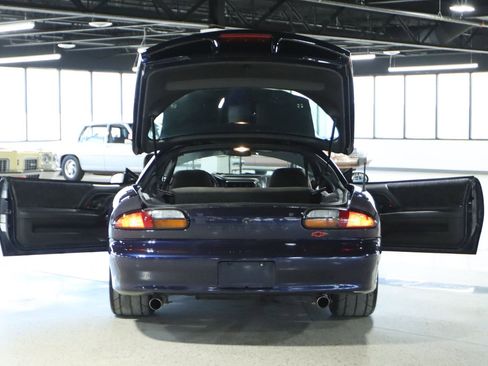 Used 2001 Chevrolet Camaro Z28 image 36