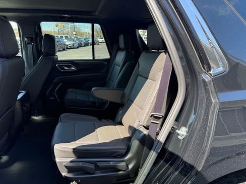 Used 2023 Chevrolet Tahoe High Country AWD/4WD image 5