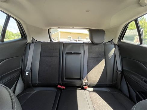 Used 2018 Buick Encore Sport Touring AWD/4WD image 26