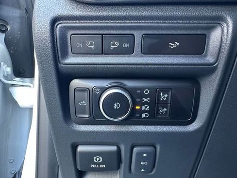 Certified 2023 Ford F150 Lariat w/ Equipment Group 502A High image 26