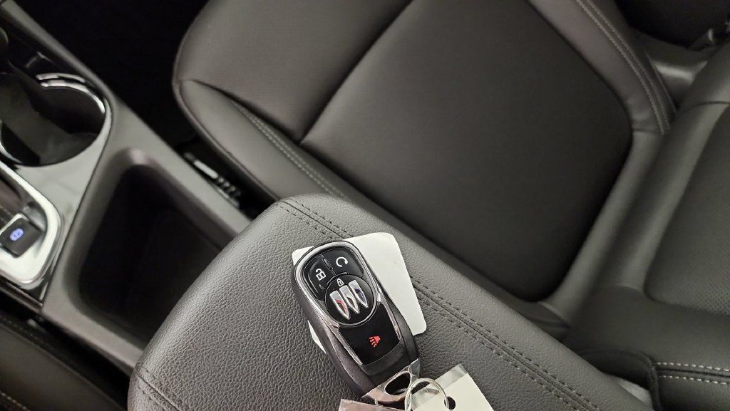 Used 2024 Buick Encore GX Sport Touring w/ Comfort Package AWD/4WD image 19