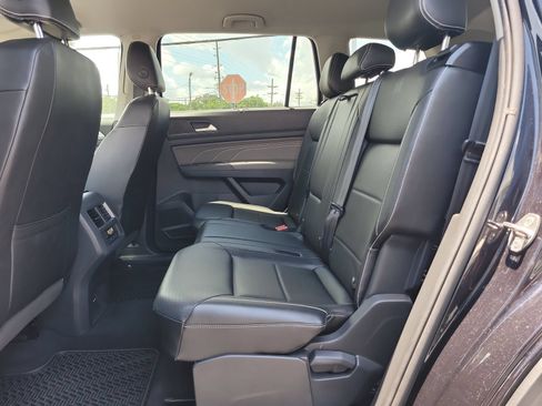 Used 2022 Volkswagen Atlas SE FWD image 9