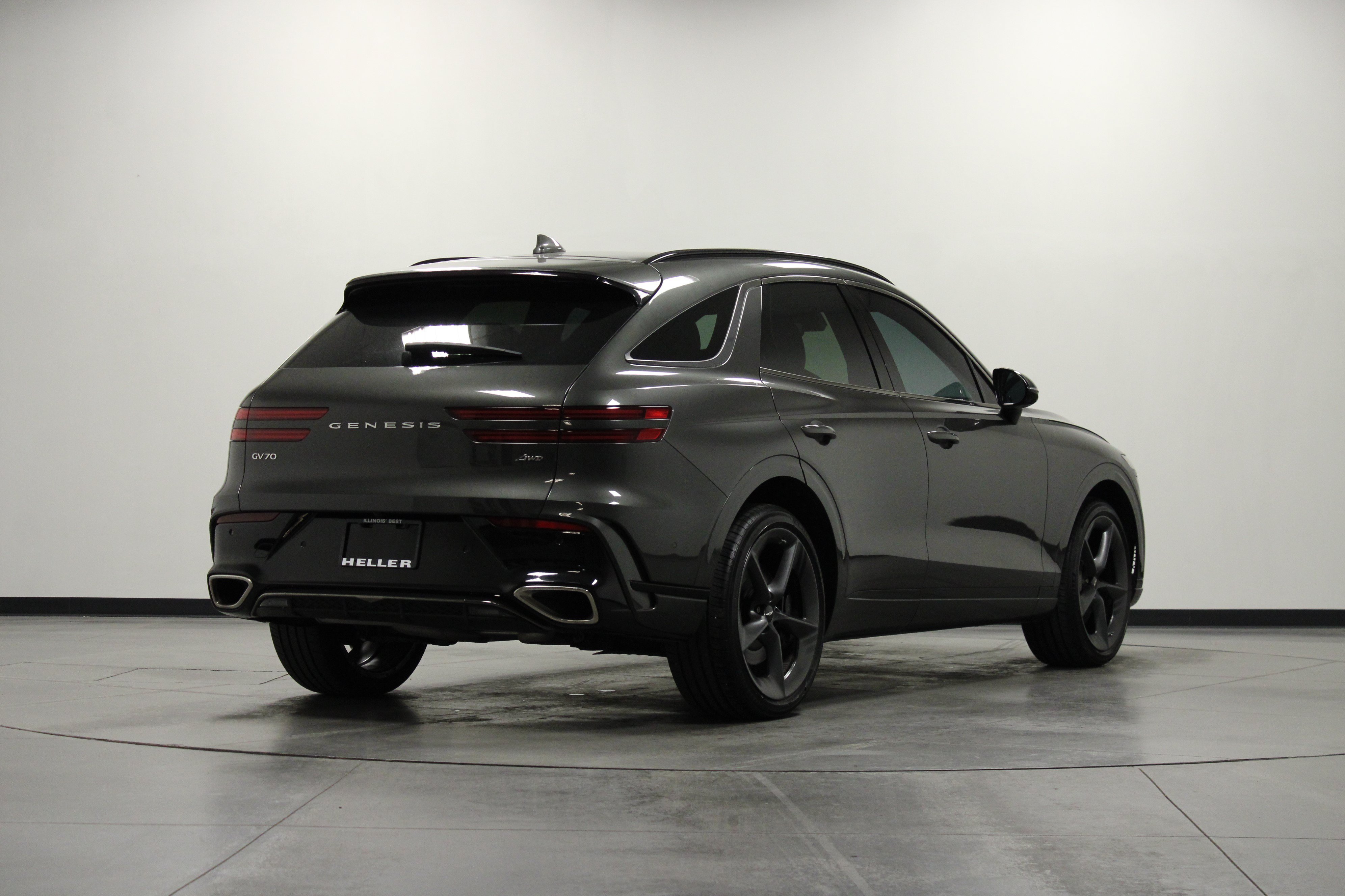 Used 2026 Genesis GV70 2.5T Sport Prestige AWD/4WD image 4