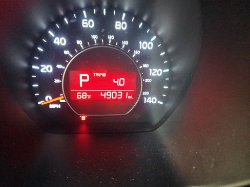 Used 2017 Kia Soul image 8