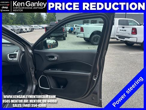 Used 2018 Jeep Compass Sport FWD image 24