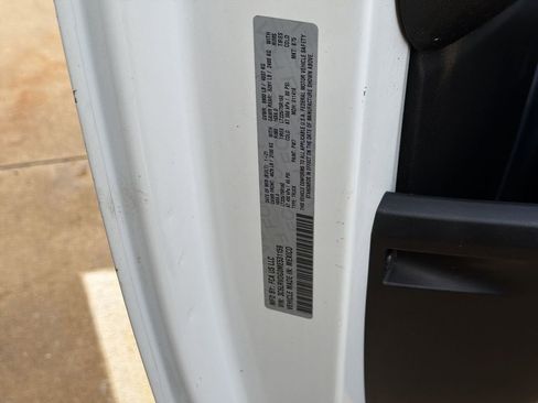 Used 2021 RAM ProMaster 2500 image 5