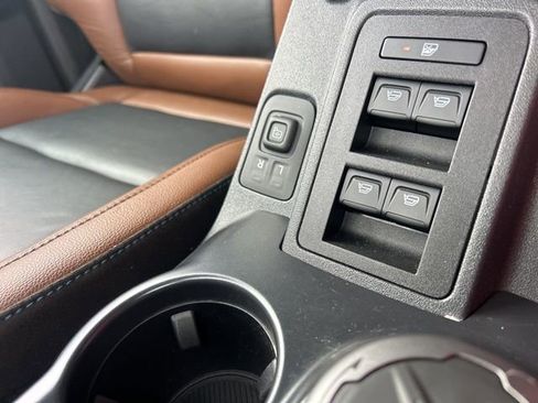 Used 2024 Ford Bronco Outer Banks image 26