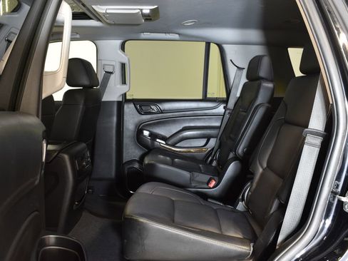 Used 2019 Chevrolet Tahoe LT image 26