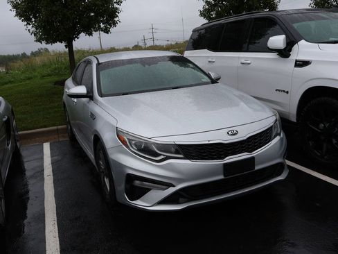 Used 2019 Kia Optima LX FWD image 5