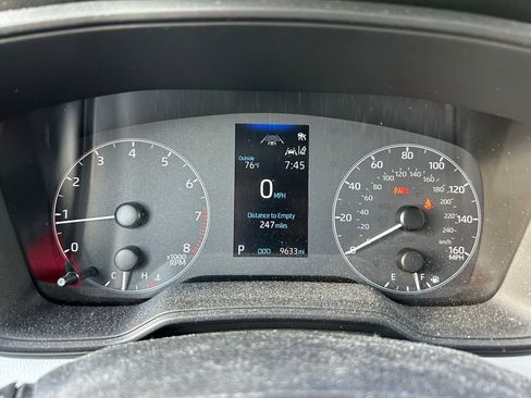 Certified 2024 Toyota Corolla SE FWD image 23